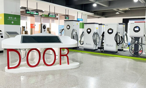 Son şirket haberleri Yol kenarında Yardım için Yeni Bir Araç: Yüksek Güç, Hızlı Yanıt - Kapı Enerjisi Yeniden Tanımlıyor